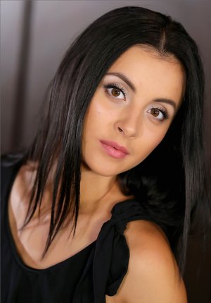 MPL Studios xxx pics collection featuring Sarika has an amazing form